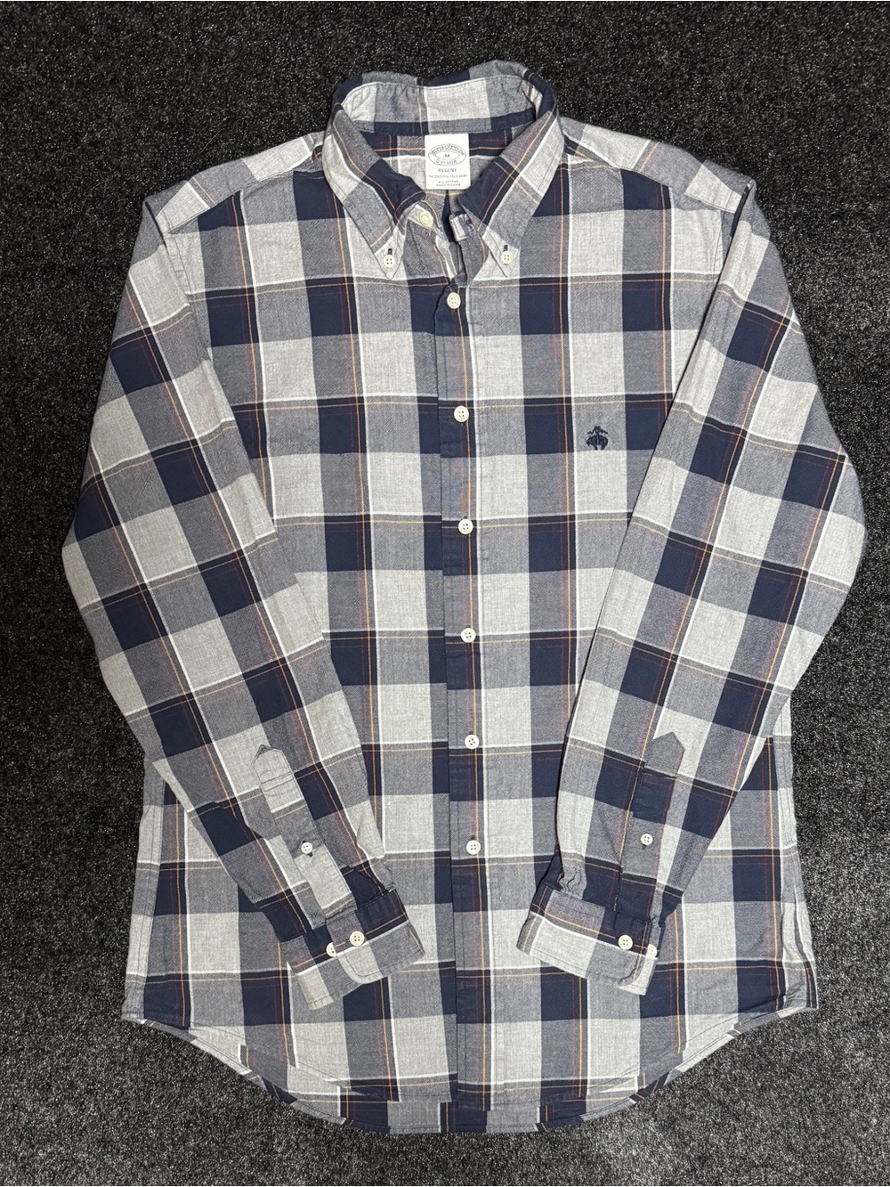 Brooks Brothers Regent Original Polo Shirt – Men’s Medium Plaid Button Down